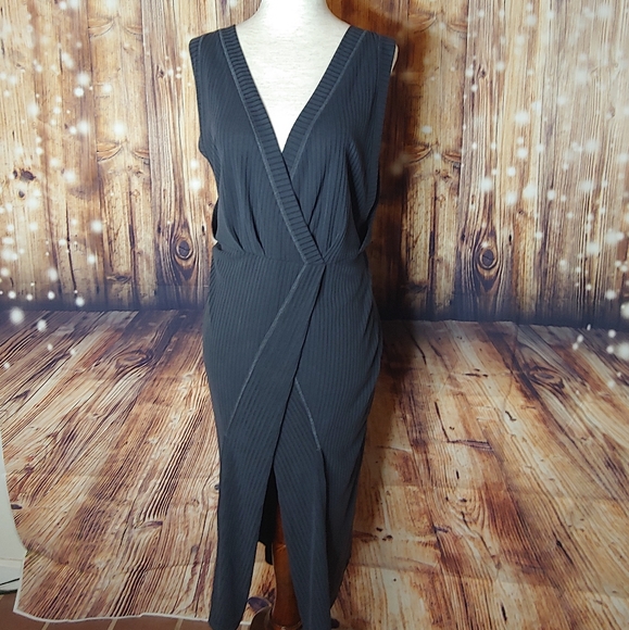 Free People Dresses & Skirts - Free People sleeveless split front dress small